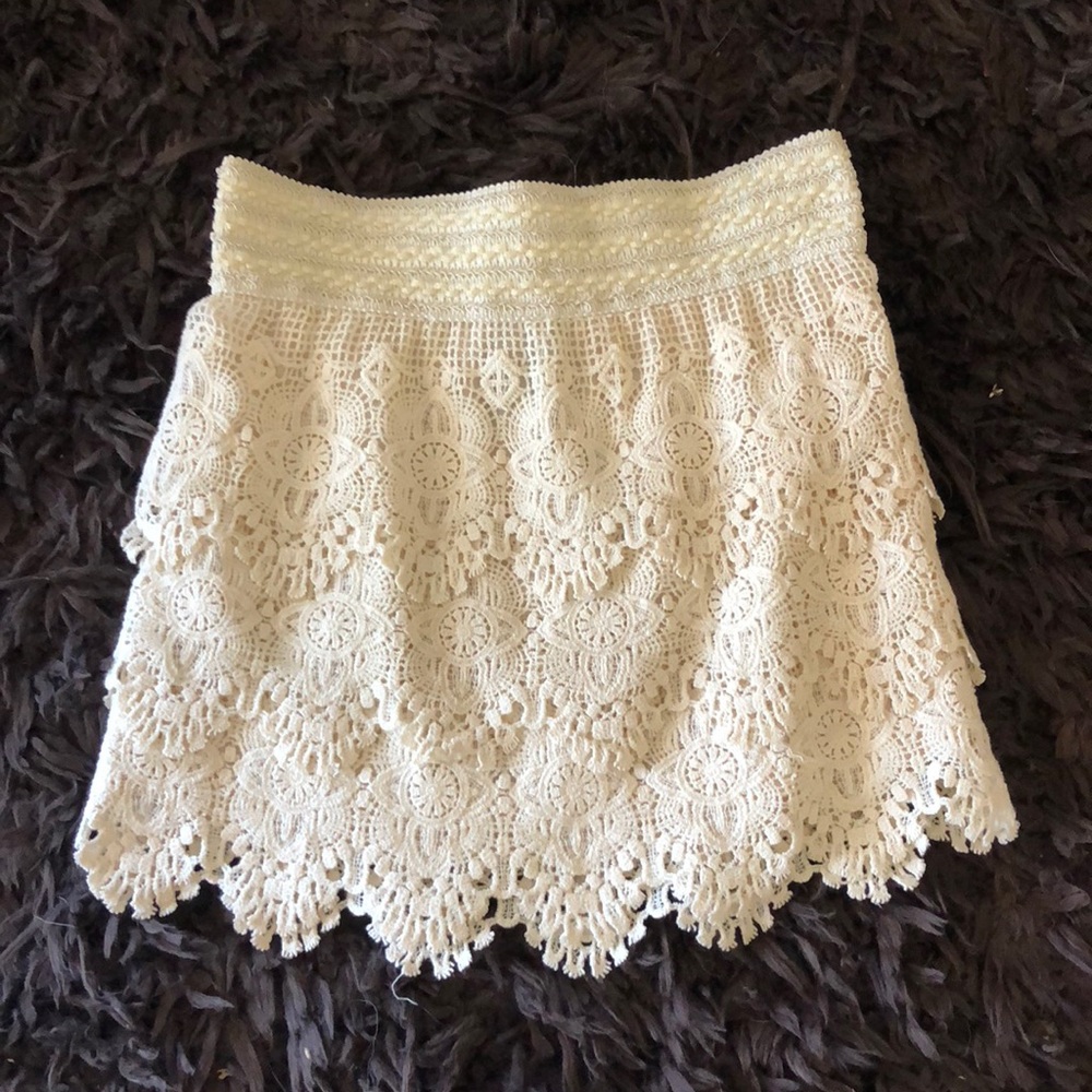 Cream skirt, never worn